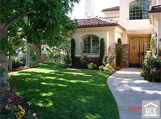 6401 E Via Arboles, Anaheim, CA 92807