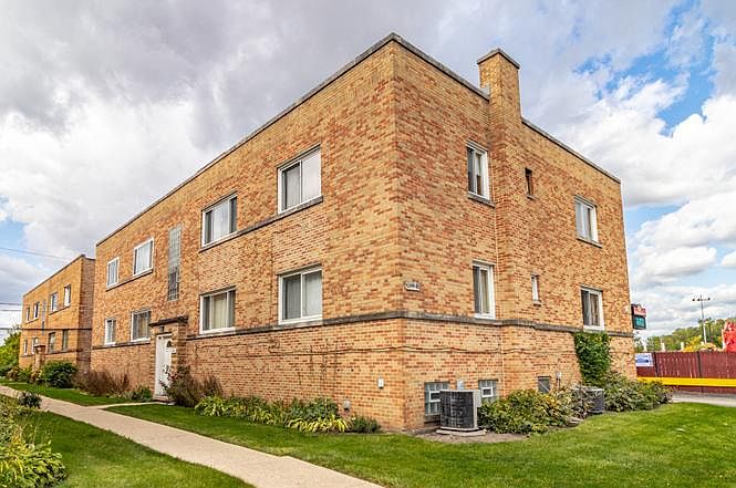 1st image of 6346 N Kedzie Ave APT 2E