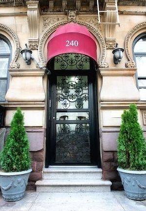 5th image of 240 E 52nd St APT 5W