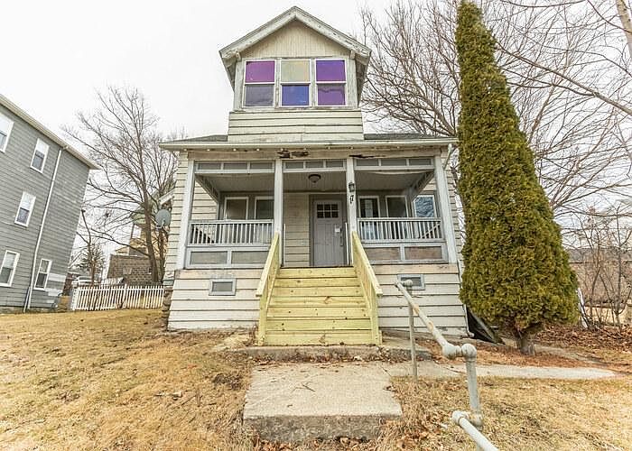 1st image of 17 Boardman St