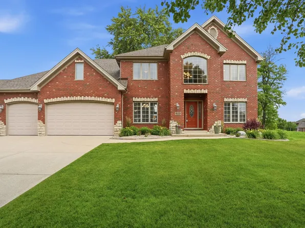 203 Coneflower Dr, Dyer, IN 46311