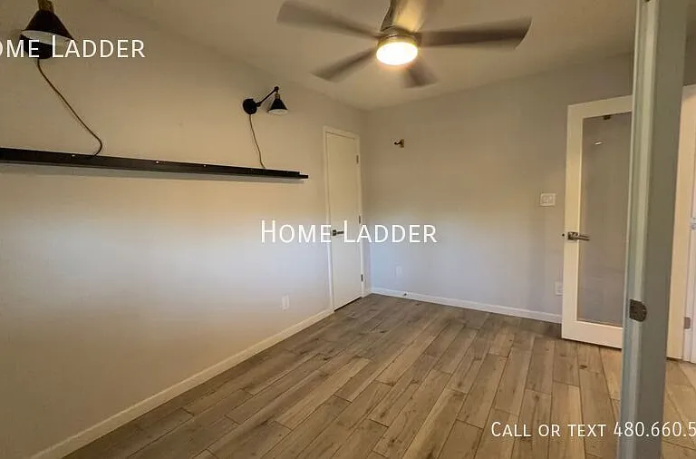 4362 E Ludlow Dr — Photo 13