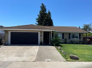 186 Birchwood St, Manteca, CA 95336