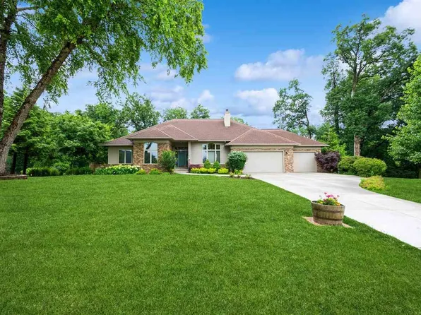 3519 Timber Ridge Trl, Cedar Rapids, IA 52411