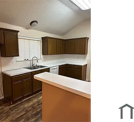 4 bed, 1760 sqft, $3,500 — Photo 2