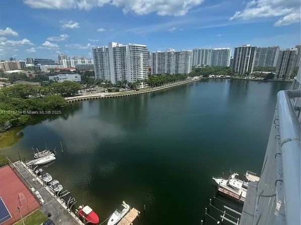 18081 Biscayne Blvd APT 1502-4, Aventura, FL 33160