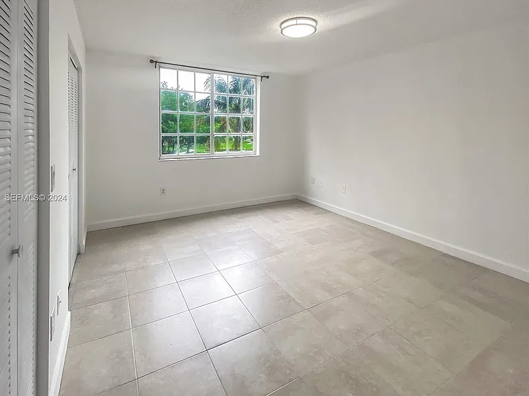 2113 Renaissance Blvd — Photo 15