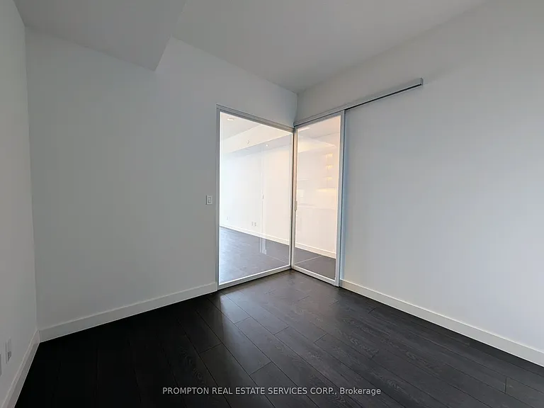 18 Esther Shiner Blvd #653 — Photo 8