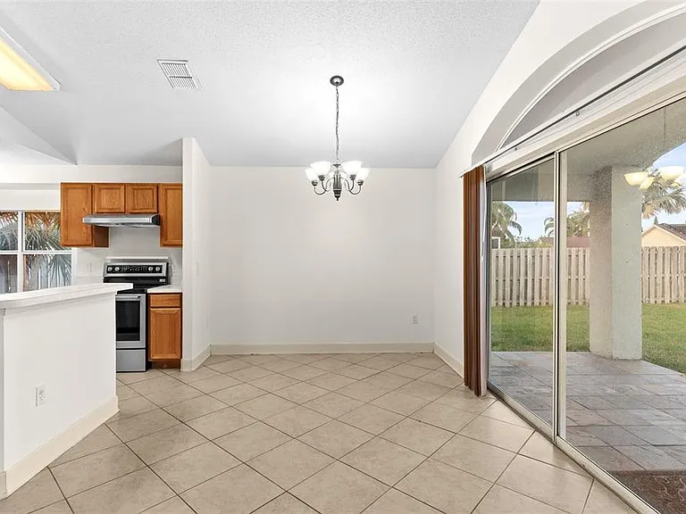 212 Bent Oak Loop — Photo 7