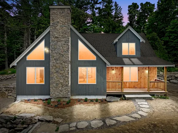 22 Potter Rd, Douglas, MA 01516