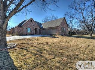 7217 Westover Dr, Granbury, TX 76049