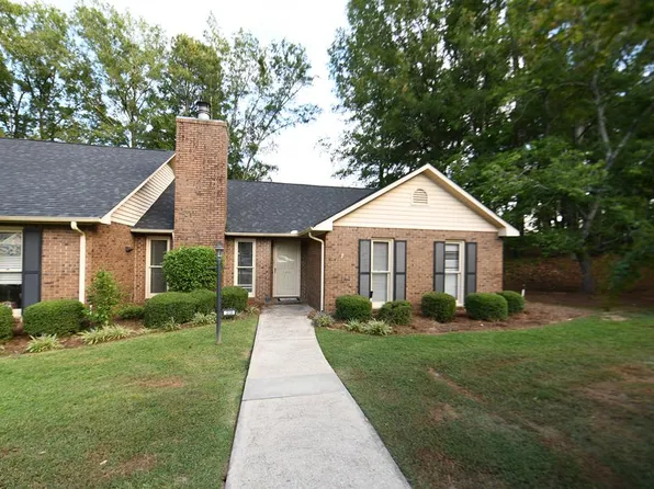 209 Autumn Trce, Greenwood, SC 29649