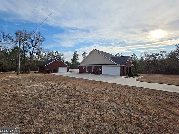 5th image of 3520 Lower Hartley Bridge Rd