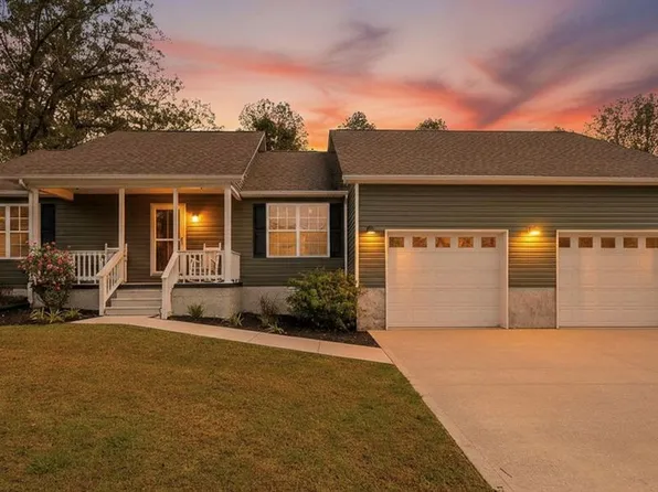 250 Luna Rd, Sparta, TN 38583