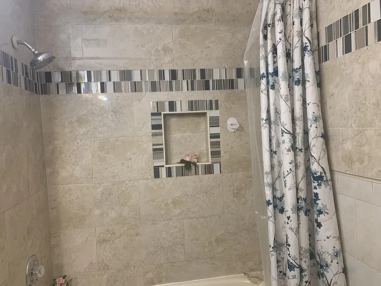 227 Lindsey Ct #1 — Photo 25