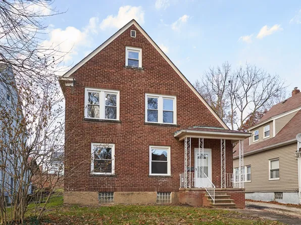 373 N Firestone Blvd, Akron, OH 44301