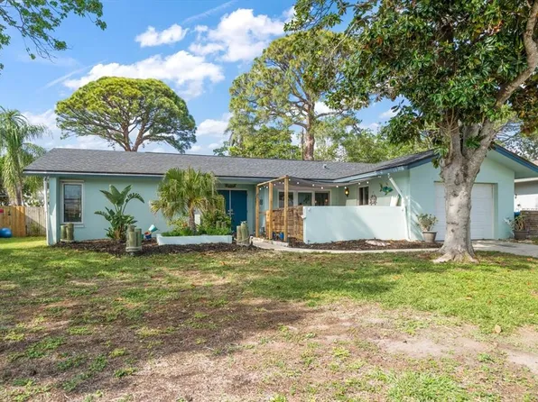 14199 82ND AVENUE, SEMINOLE, FL 33776