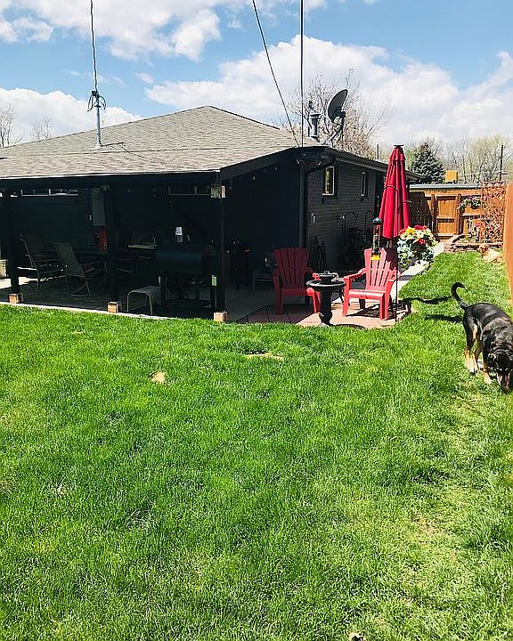 2nd image of 6052 Estes St