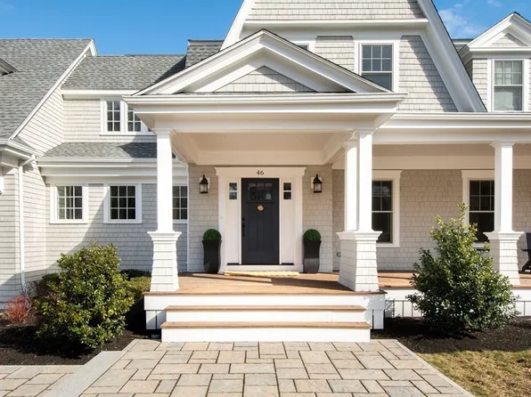 46 Ocean Ave, Scituate, MA 02066