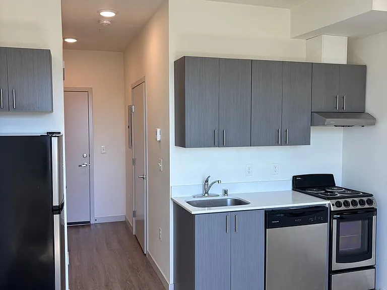 4801 Fauntleroy Apartments — Photo 66