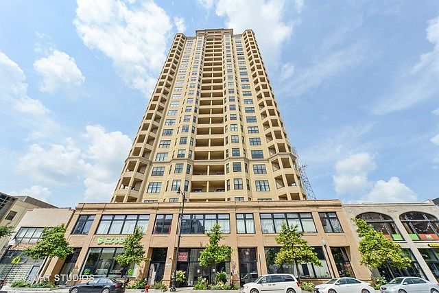 1st image of 1464 S Michigan Ave APT 901