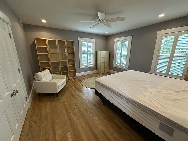 295 Windsor St #3 — Photo 7