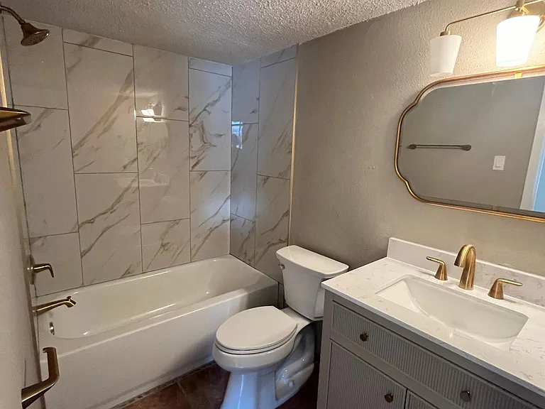 3105 S 1st St #202 — Photo 3
