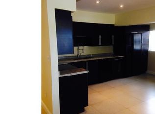 6425 SW 39th St, Miami, FL 33155