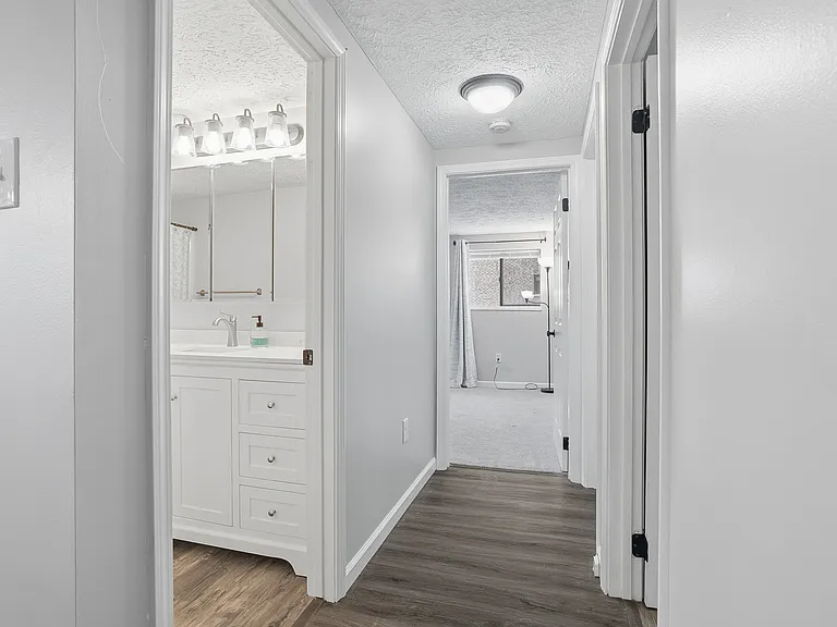 1204 Dutilh Rd #1 — Photo 14