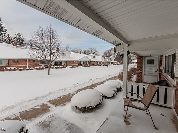 3rd image of 25505 Country Club Blvd Unit 9
