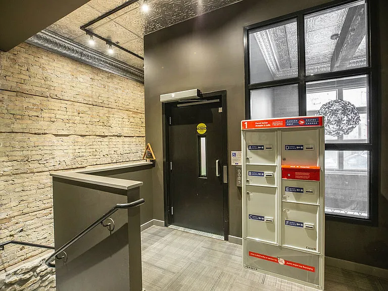 370 Donald St #104 — Photo 6