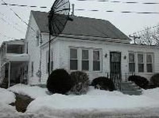 90 William St, Mechanicville, NY 12118