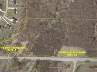 38752 Delafield Rd, Oconomowoc, WI 53066