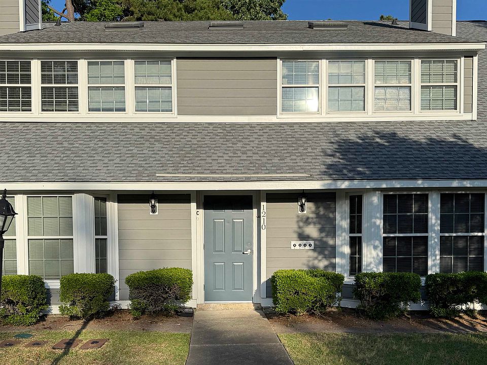 1st image of 1210 Benna Dr. #B