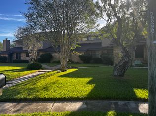 5180 Middlecoff Rd #B, Corpus Christi, TX 78413