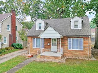 1736 Hollywood St NE, Warren, OH