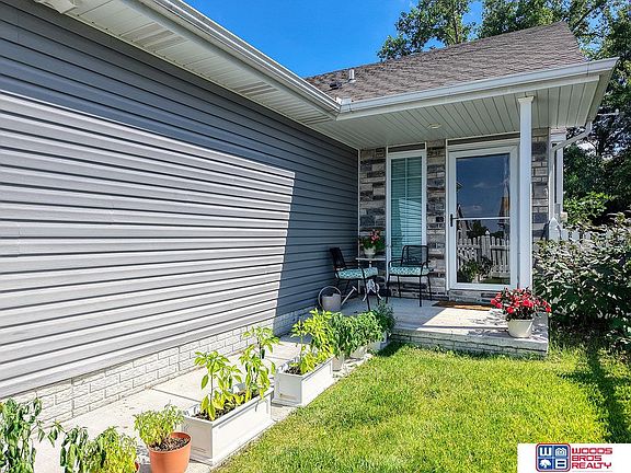 4th image of 5733 Brendon Ln