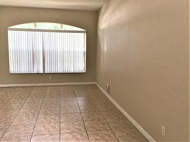 5039 Adair Oak Dr — Photo 5
