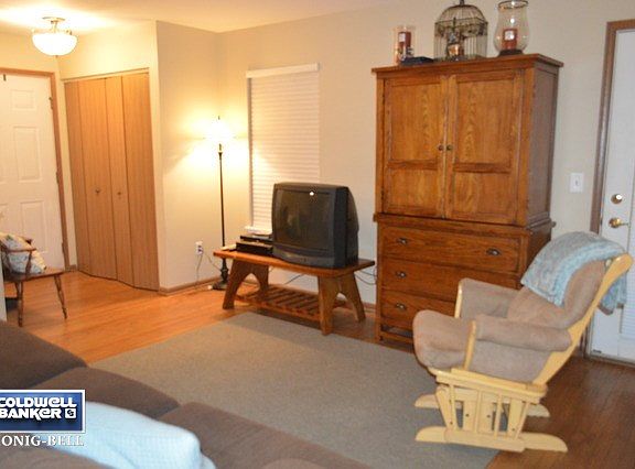 4th image of 22143 W Plymouth Cir