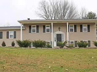 1403 E Dunstan Dr, Bloomington, IN