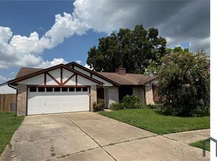 515 Tresvant Dr, Webster, TX 77598