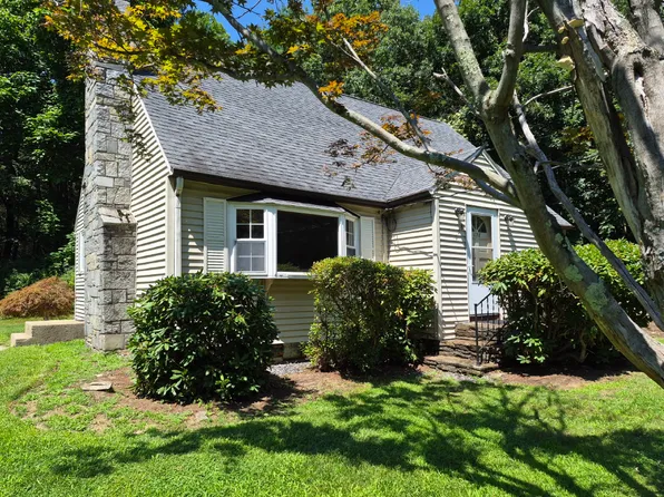178 Cross St #1, Boylston, MA 01505