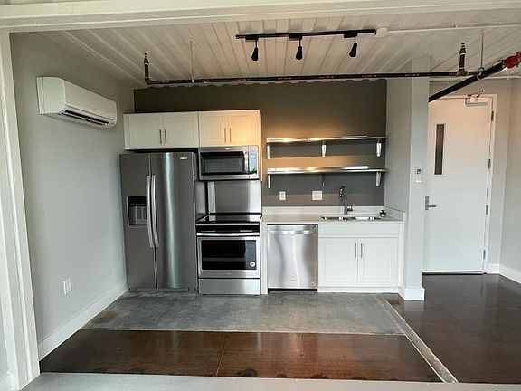 2nd image of 2143 Byrum Ave #18095083