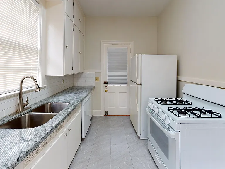 603 Hubbard Ave #A — Photo 5