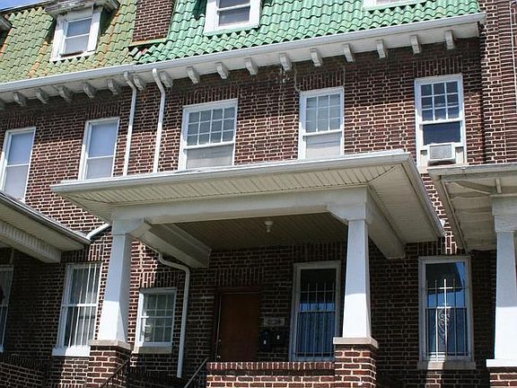 2nd image of 2413 Reisterstown Rd