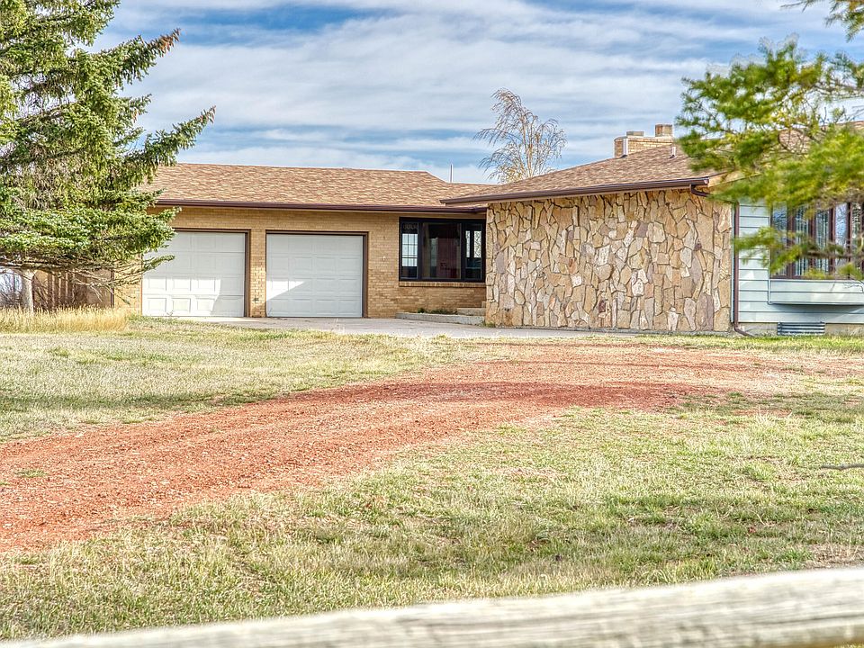 1st image of 191 Cook Rd