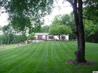 7420 Moeckel Rd, Grass Lake, MI 49240