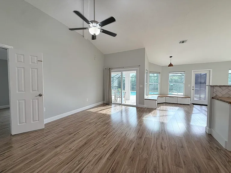 3786 Sierra Dr — Photo 20