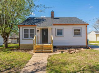 115 Cobleigh St, Emden, IL