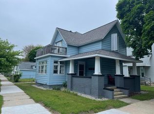 1101 Jennette Ave NW, Grand Rapids, MI 49504